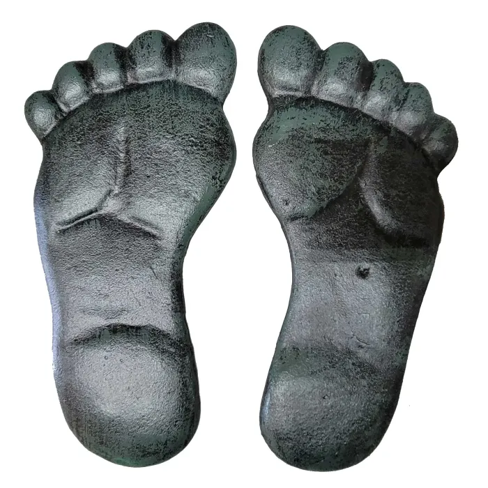 Pair Of Cast Iron Yard & Garden Stepping Stones - Human Footprints - Rust Brown